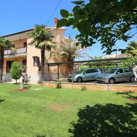 In Porec/istrien 10309 Apartamento